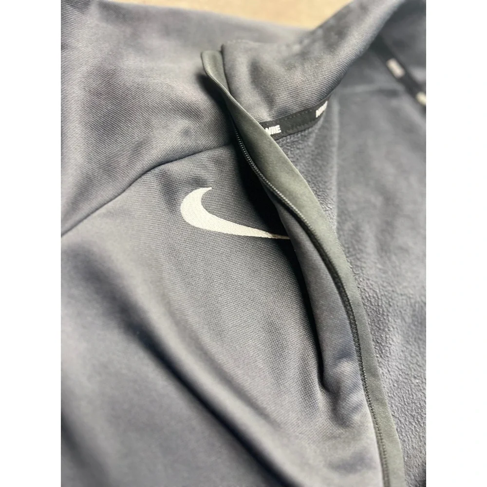 Nike Dri-FIT Womens XS Quarter Zip‎ Pullover Gray Fleece Lined Training Top